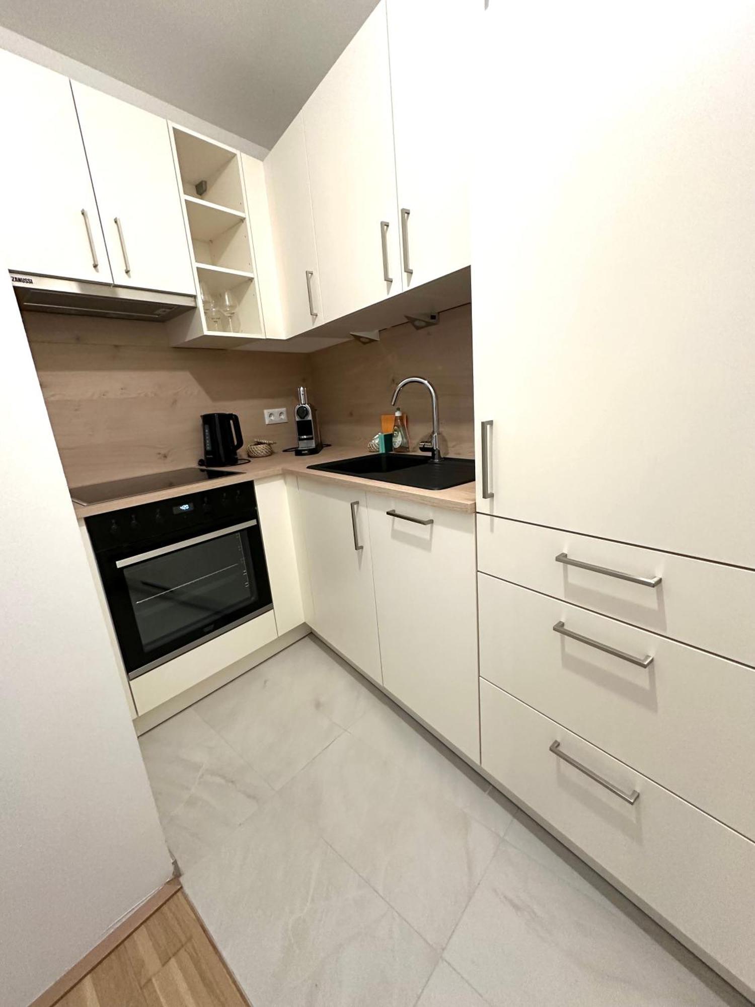וינה Coho City Apartments Mit Hauseigener Tiefgarage מראה חיצוני תמונה