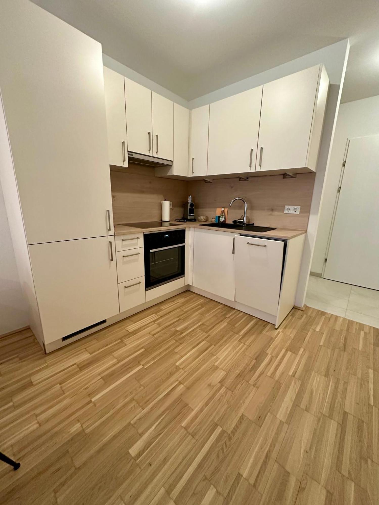 וינה Coho City Apartments Mit Hauseigener Tiefgarage מראה חיצוני תמונה